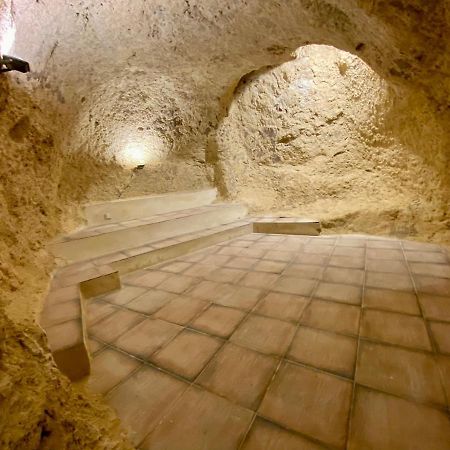 Villa Sol Casa Con Cueva Privada Y Vistas A La Iglesia Requena Extérieur photo